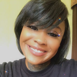 Meet your Posher, April